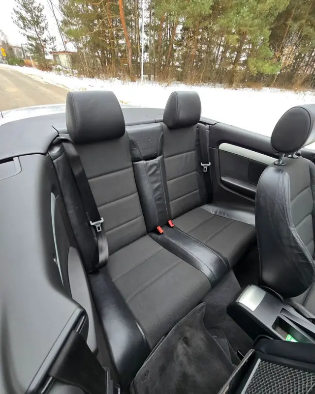 AUDI A4 Cabrio 1.8 T