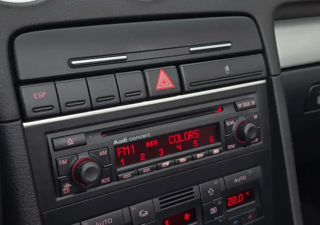 AUDI A4 Cabrio 1.8 T