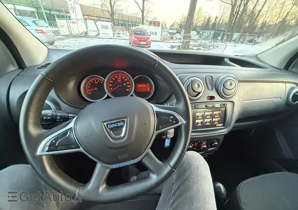 DACIA Dokker 1.2 TCe Stepway