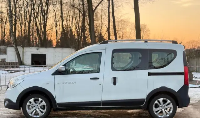 DACIA Dokker 1.2 TCe Stepway