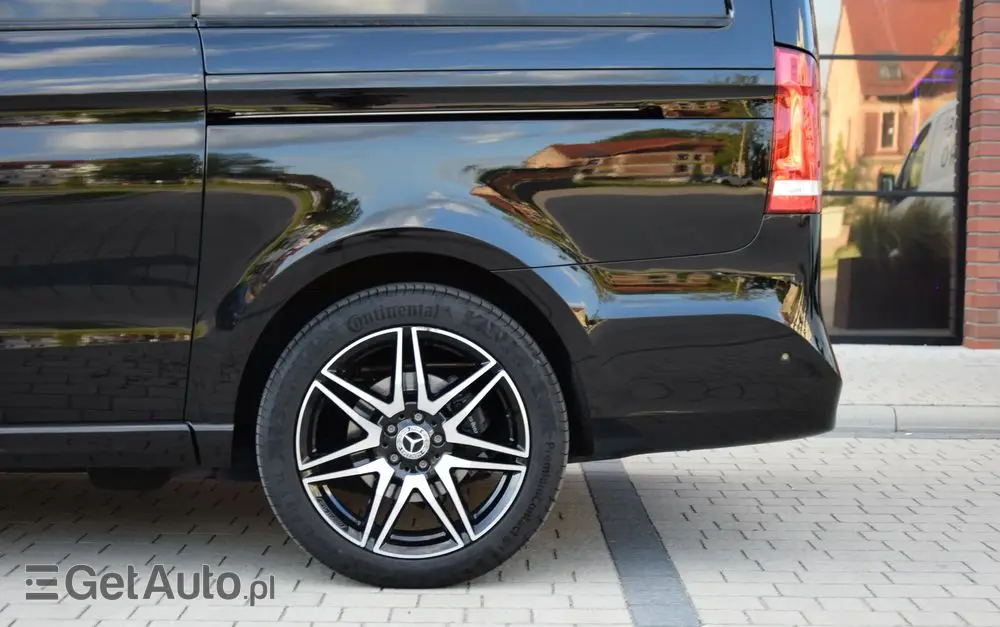 MERCEDES-BENZ Klasa V 300 d 4-Matic Avantgarde 9G-Tronic (d³ugi)