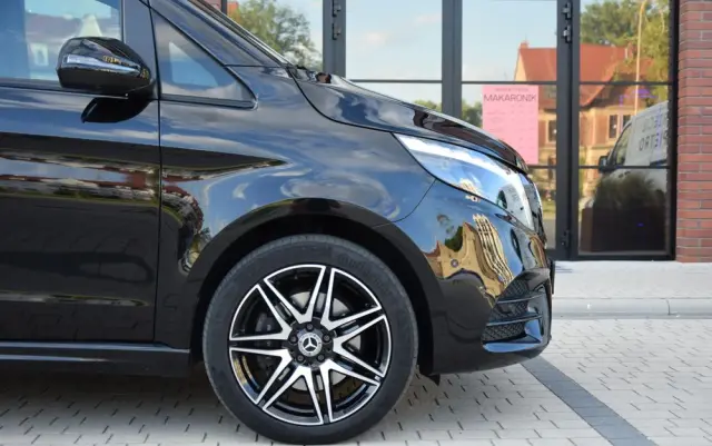 MERCEDES-BENZ Klasa V 300 d 4-Matic Avantgarde 9G-Tronic (d³ugi)