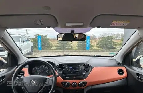 HYUNDAI I10 