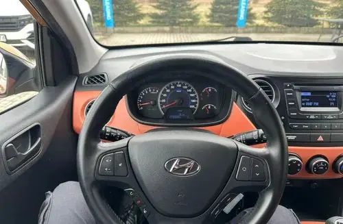 HYUNDAI I10 