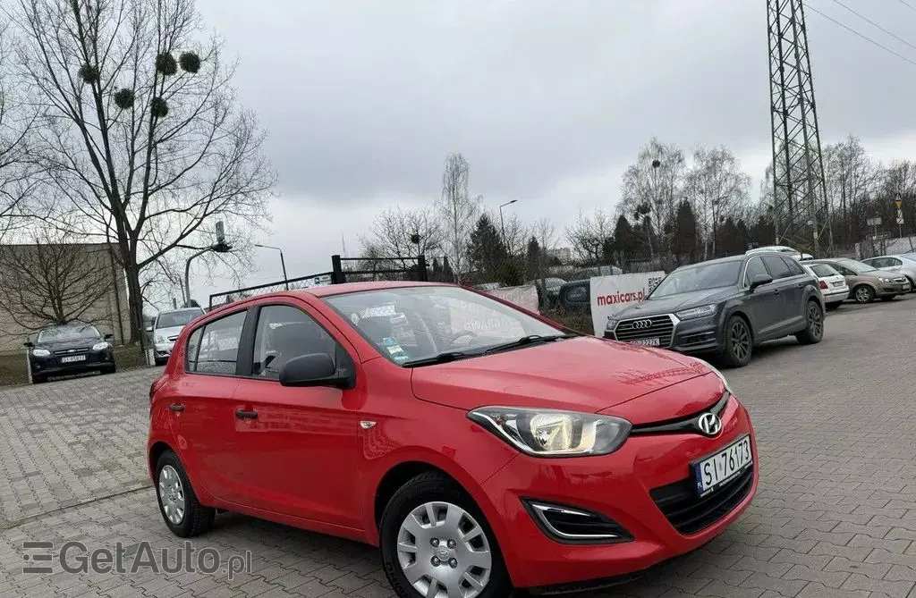 HYUNDAI I20 