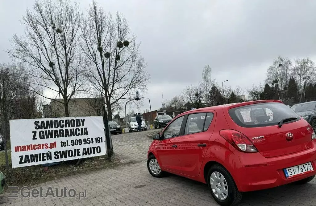 HYUNDAI I20 