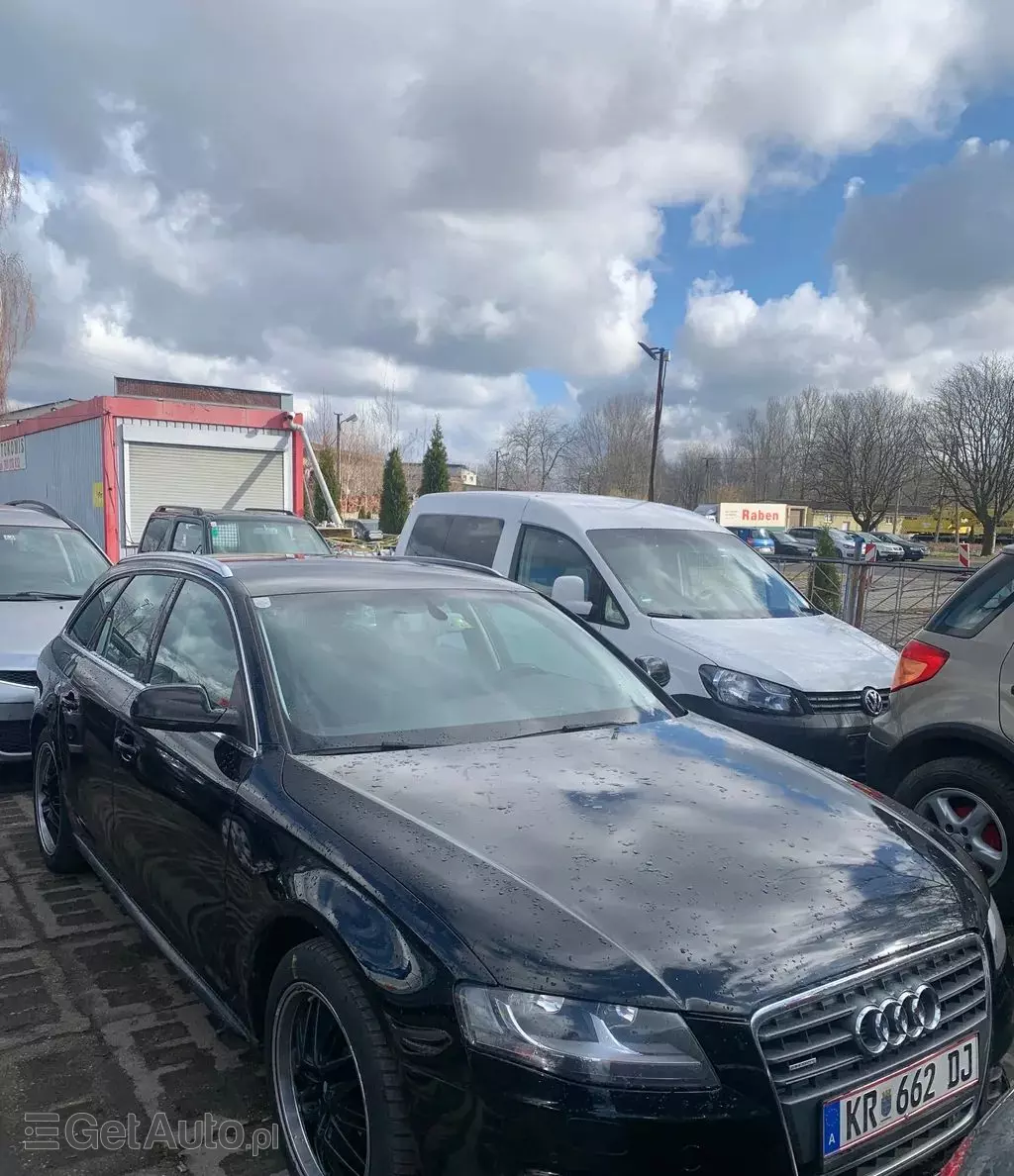 AUDI A4 