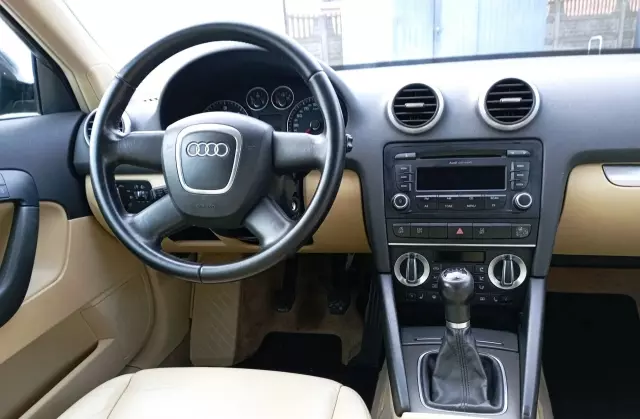 AUDI A3 