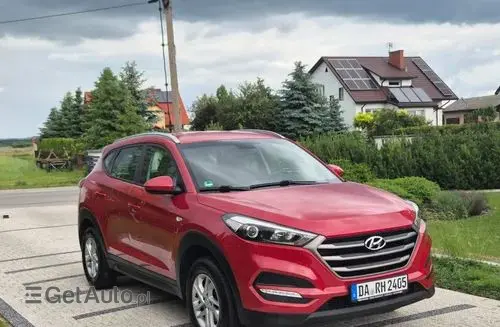 HYUNDAI Tucson 