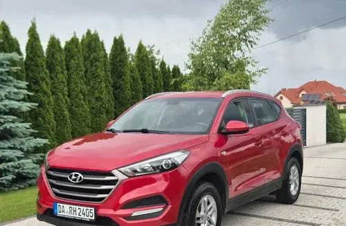 HYUNDAI Tucson 