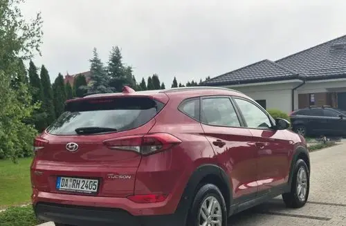 HYUNDAI Tucson 