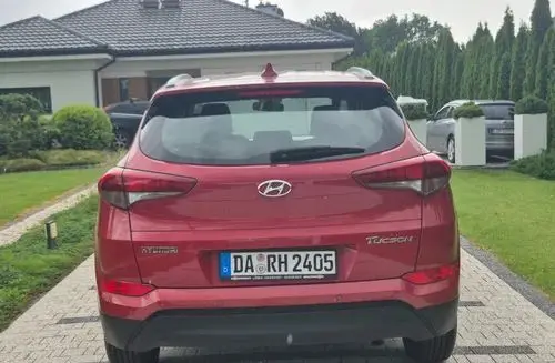 HYUNDAI Tucson 