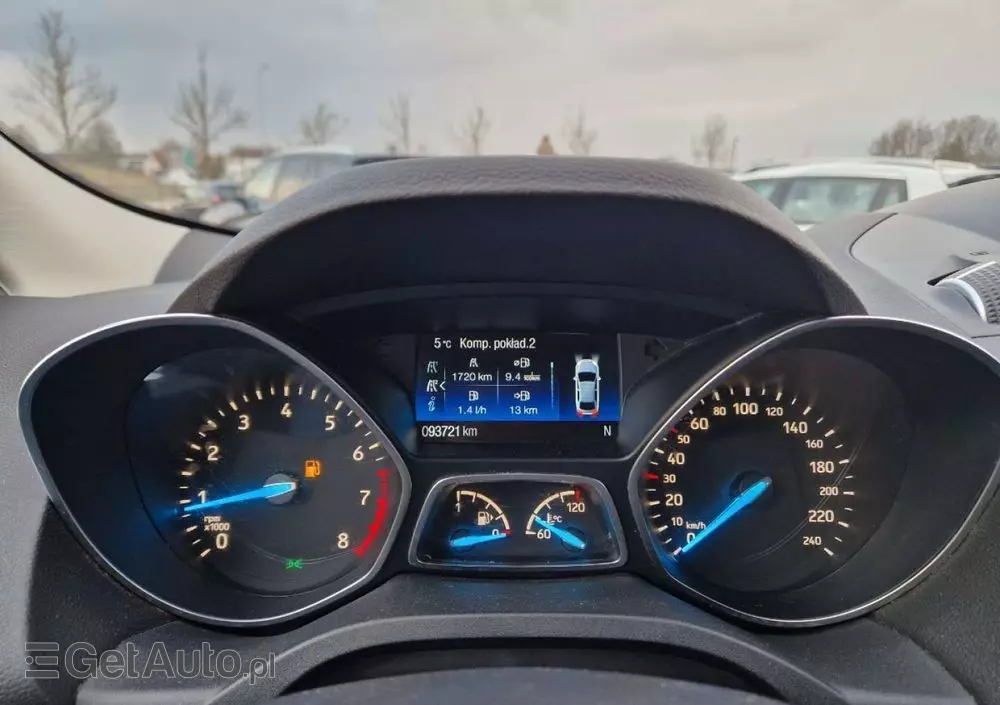 FORD Kuga 1.5 EcoBoost 2x4 Titanium