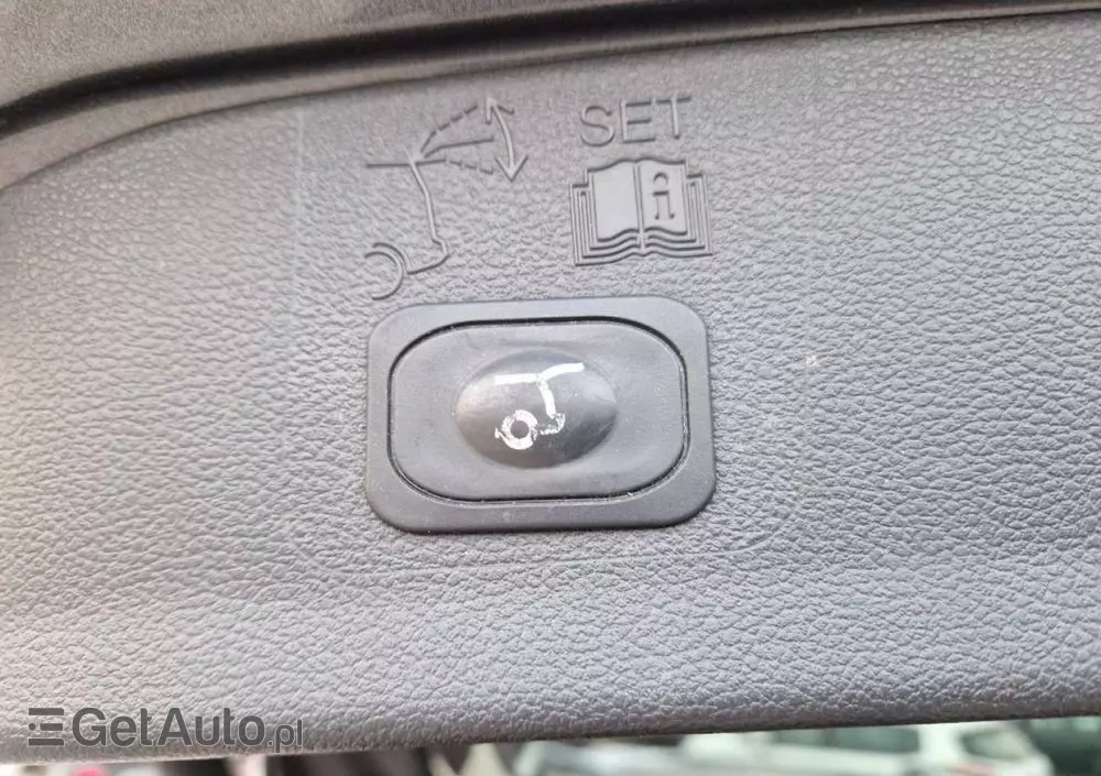 FORD Kuga 1.5 EcoBoost 2x4 Titanium