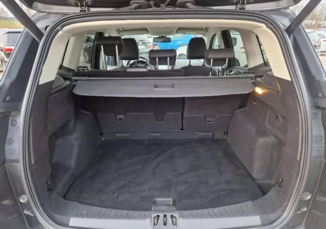 FORD Kuga 1.5 EcoBoost 2x4 Titanium