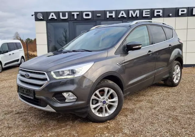 FORD Kuga 1.5 EcoBoost 2x4 Titanium