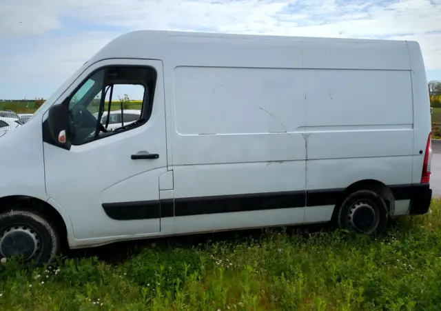 RENAULT Master 
