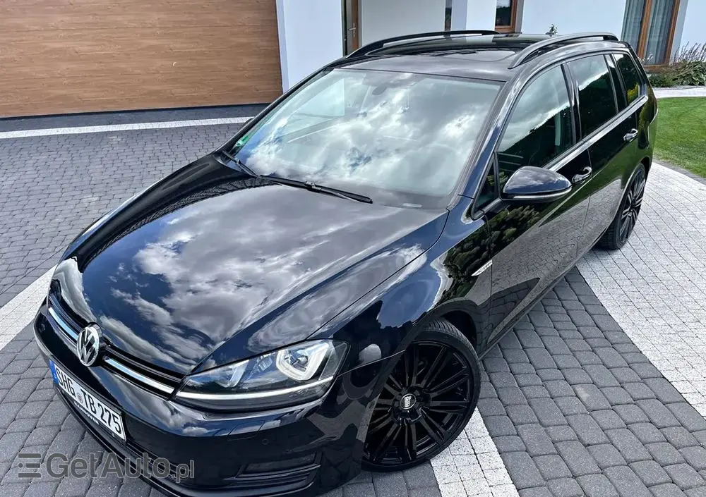 VOLKSWAGEN Golf Variant 2.0 TDI 4Motion BlueMotion Technology Cup