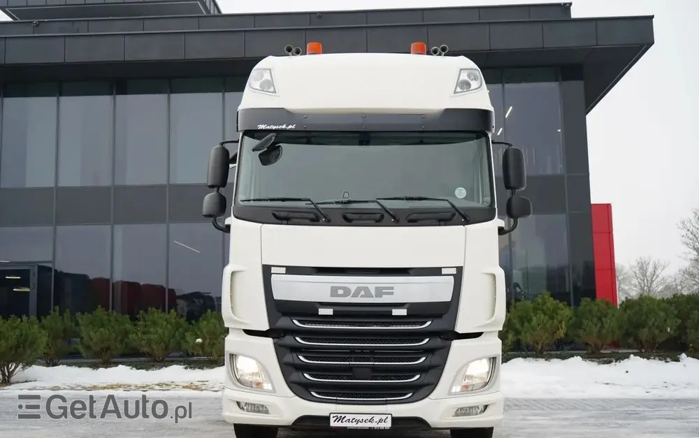 DAF XF 460 / SUPER SPACE CAB / MEGA / EURO 6 / LOW DECK 
