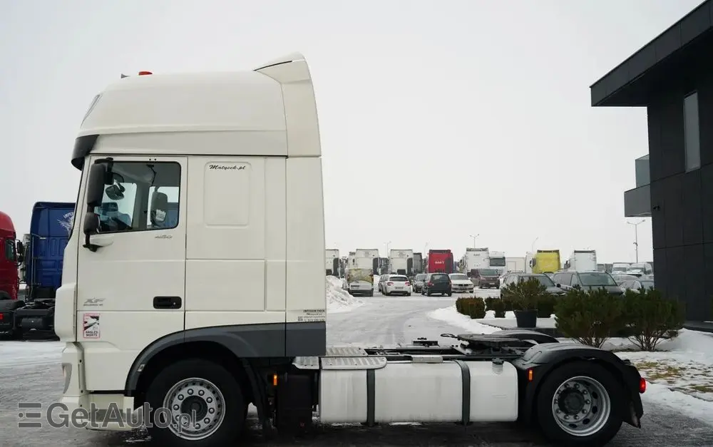 DAF XF 460 / SUPER SPACE CAB / MEGA / EURO 6 / LOW DECK 