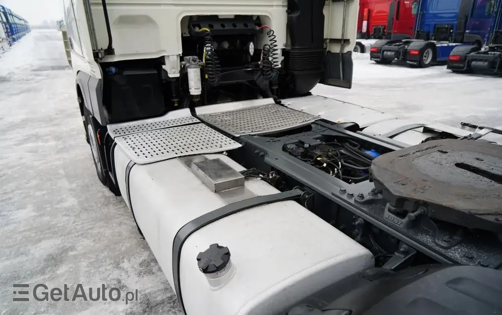 DAF XF 460 / SUPER SPACE CAB / MEGA / EURO 6 / LOW DECK 