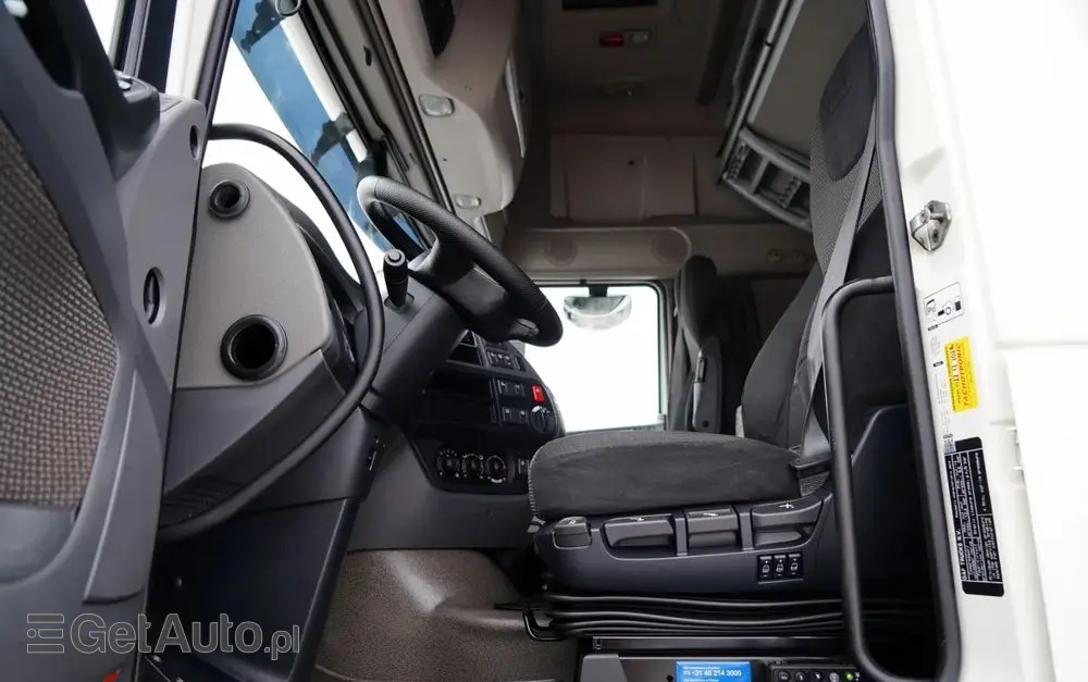 DAF XF 460 / SUPER SPACE CAB / MEGA / EURO 6 / LOW DECK 