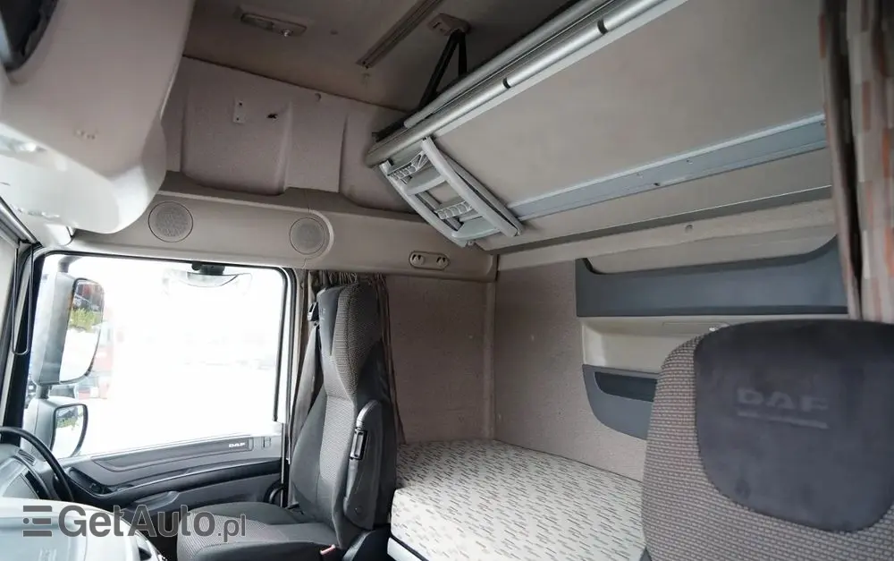 DAF XF 460 / SUPER SPACE CAB / MEGA / EURO 6 / LOW DECK 