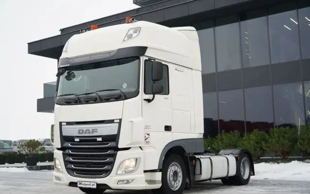 DAF XF 460 / SUPER SPACE CAB / MEGA / EURO 6 / LOW DECK 