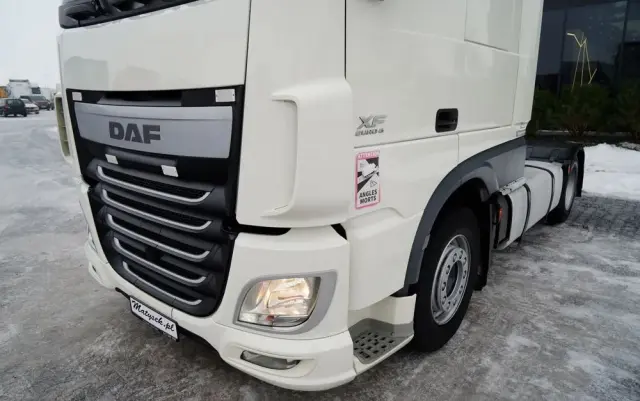 DAF XF 460 / SUPER SPACE CAB / MEGA / EURO 6 / LOW DECK 
