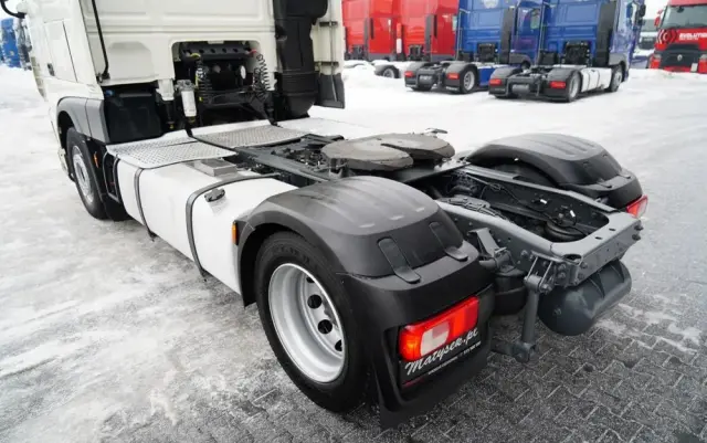 DAF XF 460 / SUPER SPACE CAB / MEGA / EURO 6 / LOW DECK 