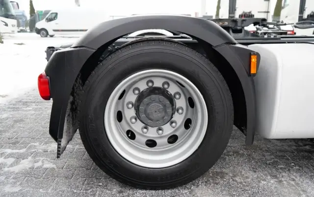 DAF XF 460 / SUPER SPACE CAB / MEGA / EURO 6 / LOW DECK 