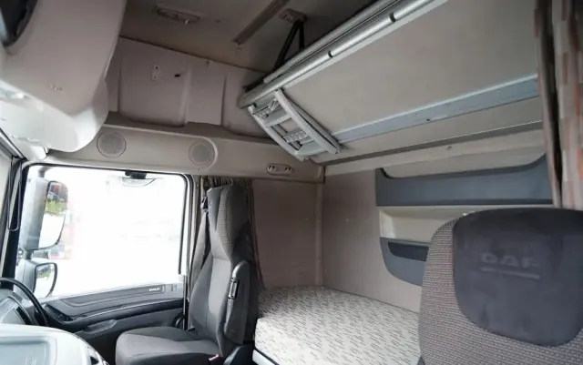 DAF XF 460 / SUPER SPACE CAB / MEGA / EURO 6 / LOW DECK 