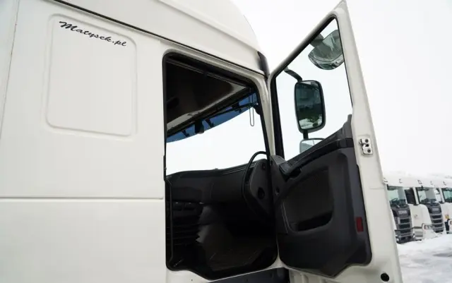 DAF XF 460 / SUPER SPACE CAB / MEGA / EURO 6 / LOW DECK 