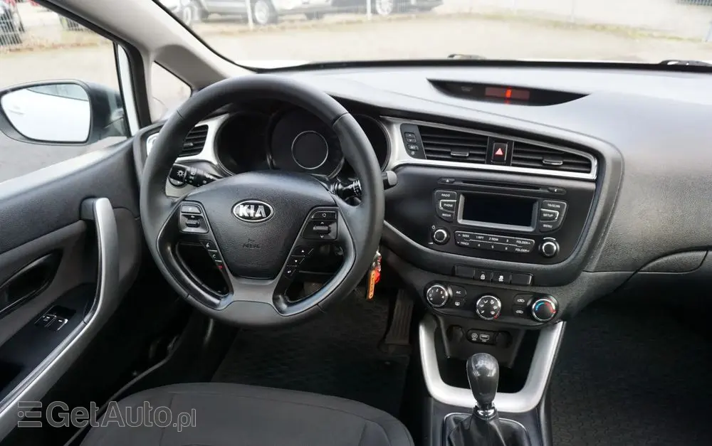 KIA Ceed 1.4 M