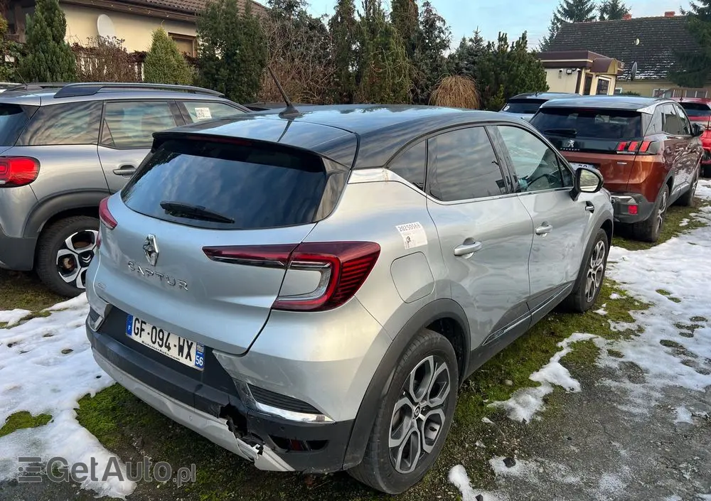 RENAULT Captur TCe 90 INTENS
