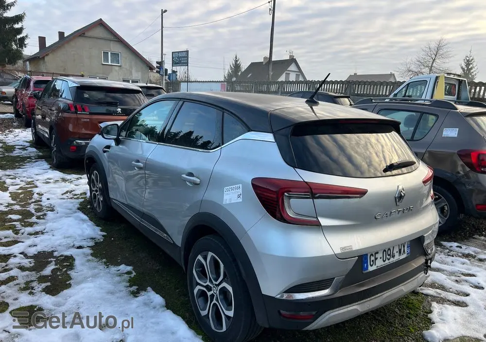 RENAULT Captur TCe 90 INTENS