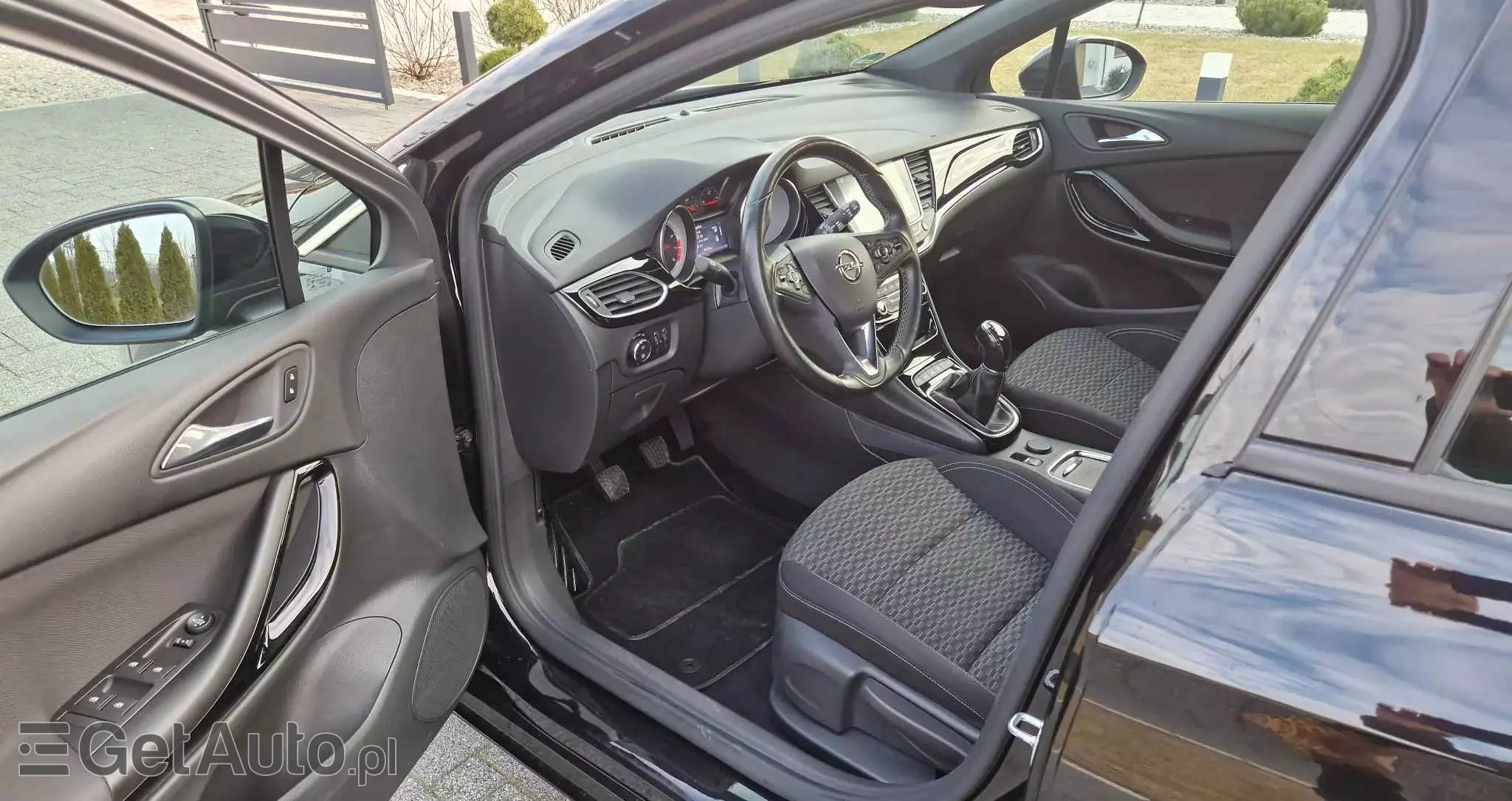 OPEL Astra V 1.4 T Dynamic