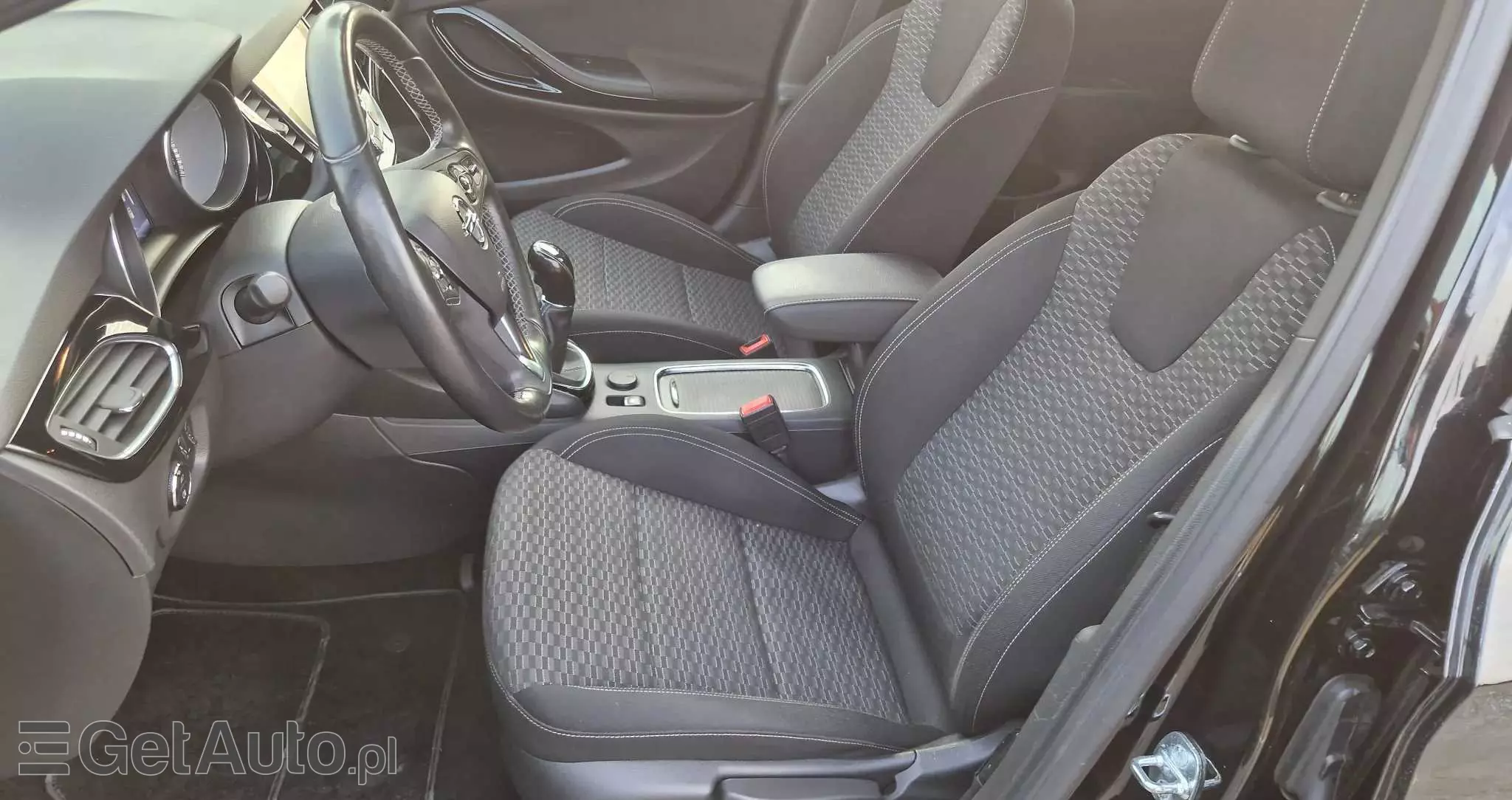 OPEL Astra V 1.4 T Dynamic