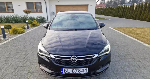 OPEL Astra V 1.4 T Dynamic