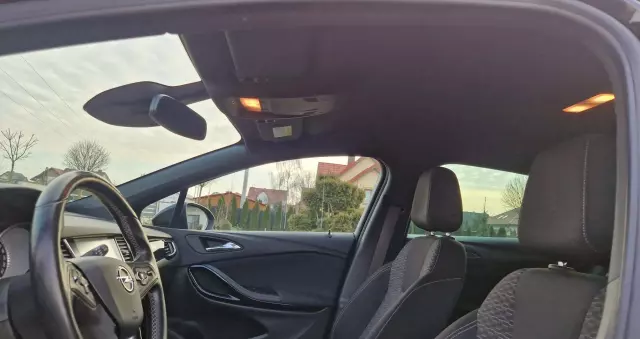 OPEL Astra V 1.4 T Dynamic