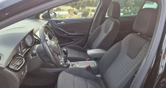 OPEL Astra V 1.4 T Dynamic
