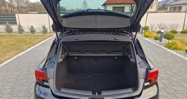 OPEL Astra V 1.4 T Dynamic