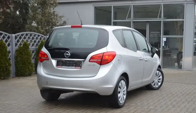 OPEL Meriva 
