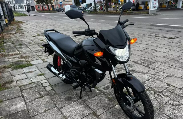 HONDA CBF 