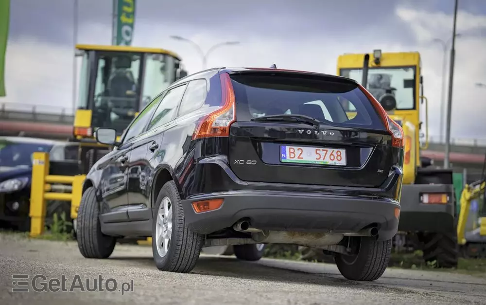 VOLVO XC 60 