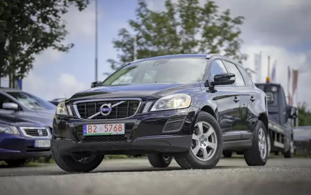 VOLVO XC 60 