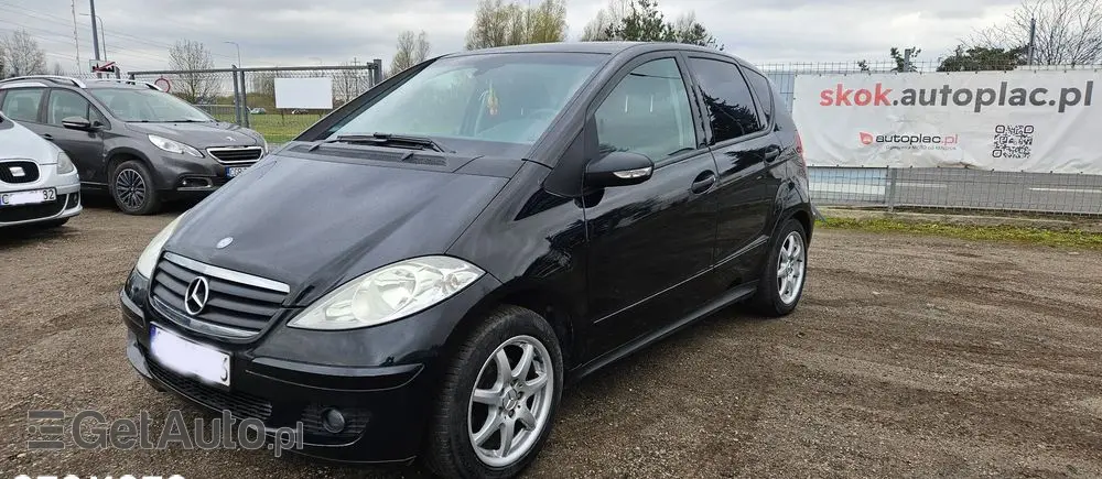 MERCEDES-BENZ Klasa A 150 Classic Edition 10