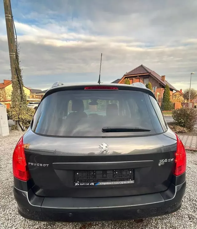 PEUGEOT 308 