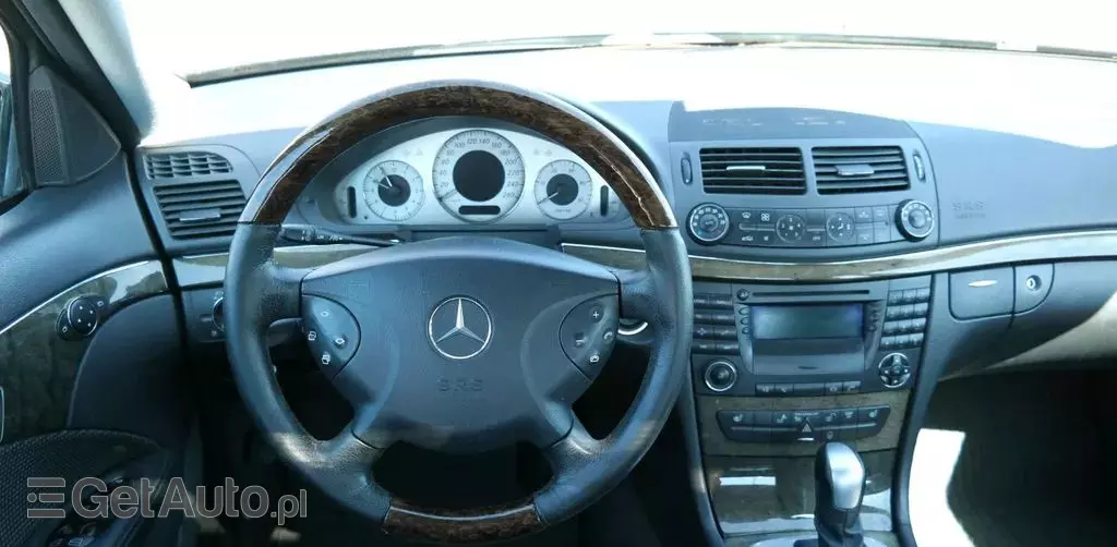 MERCEDES-BENZ Klasa E 
