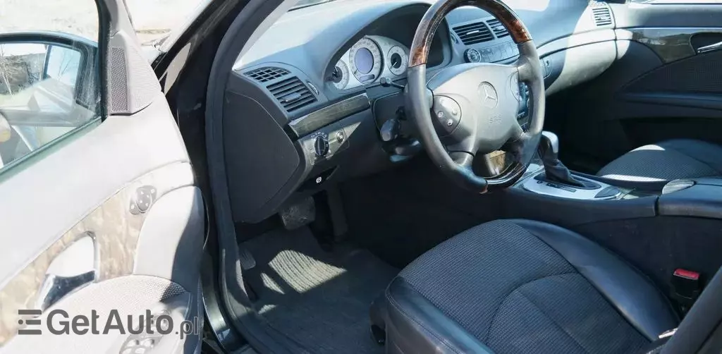 MERCEDES-BENZ Klasa E 